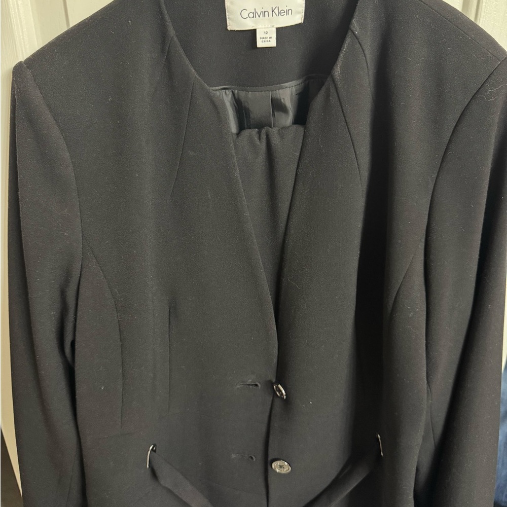 Calvin Klein Women's Black woman suit